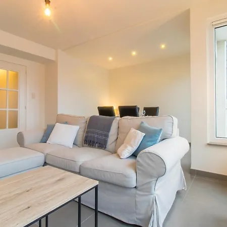 Premium Holidays - Modern Memling Near The Of Apartment